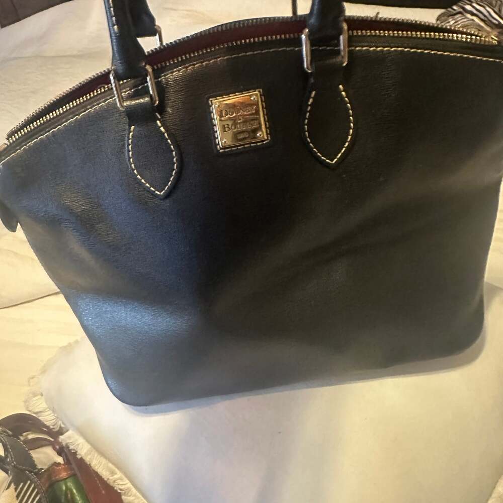 Dooney & Bourke Black Leather Satchel Handbag Gold Hardware NO STRAP